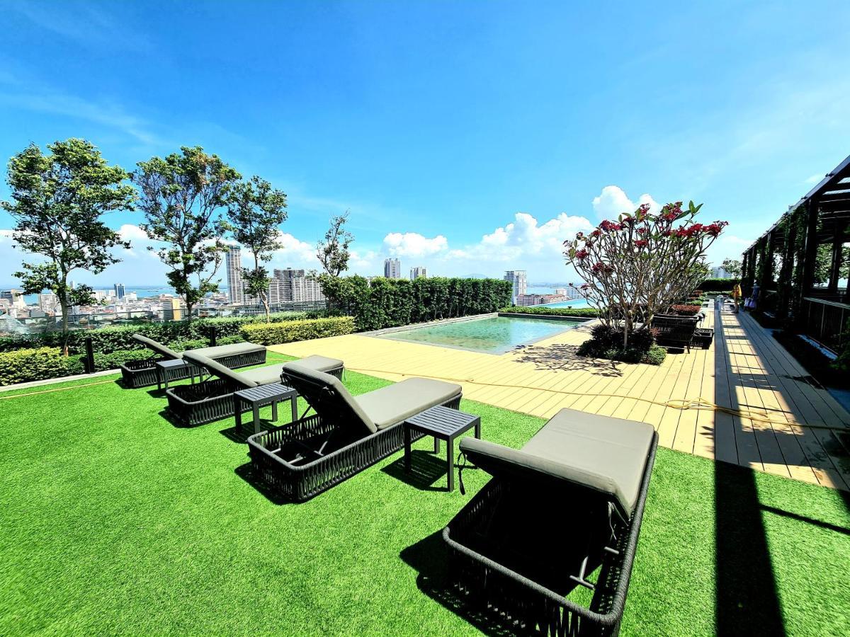 Beacon Executive Suite - Skypool Penang View جورج تاون المظهر الخارجي الصورة
