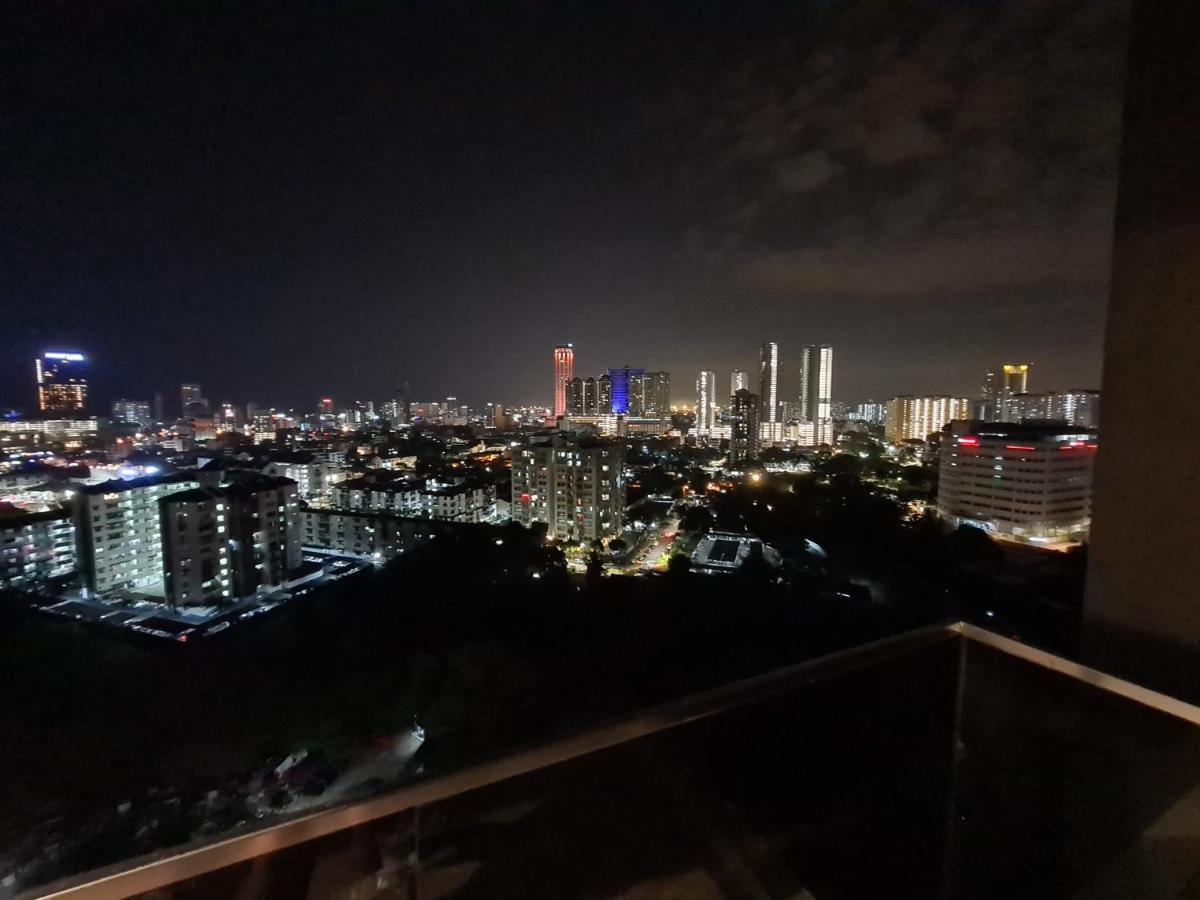 Beacon Executive Suite - Skypool Penang View جورج تاون المظهر الخارجي الصورة