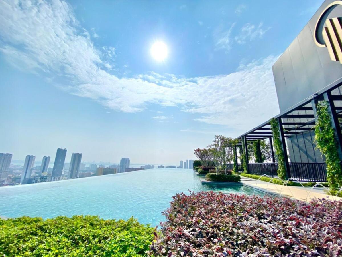 Beacon Executive Suite - Skypool Penang View جورج تاون المظهر الخارجي الصورة