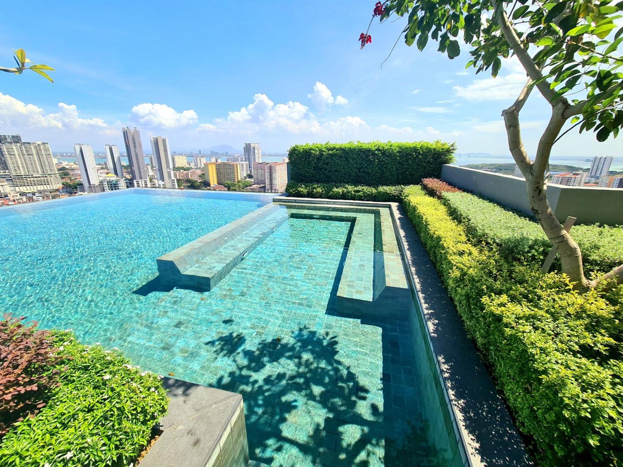 Beacon Executive Suite - Skypool Penang View جورج تاون المظهر الخارجي الصورة